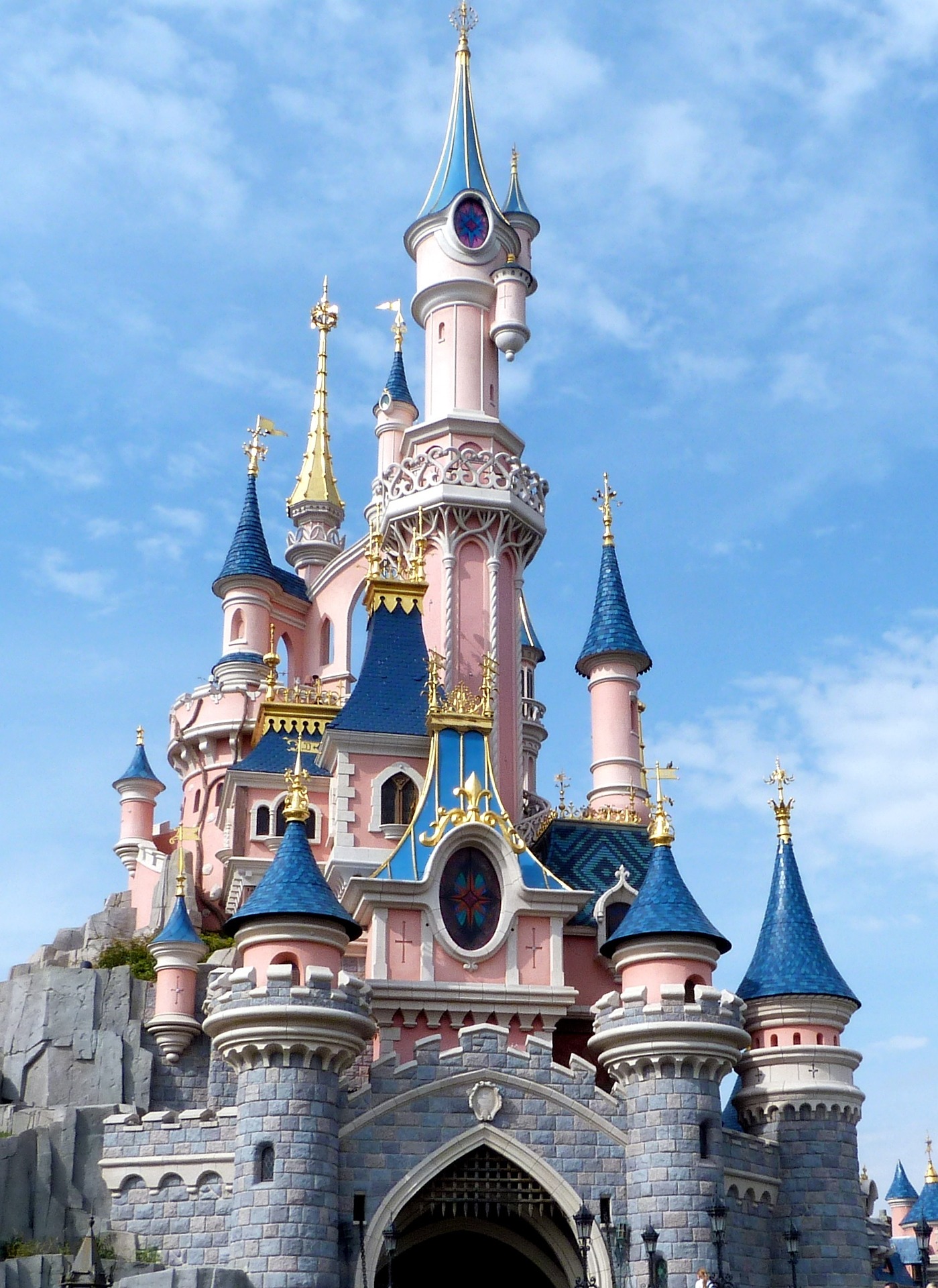 Six Secrets Behind the Disneyland Paris Castle - Klook Travel Blog